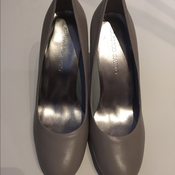 Franco Sarto Gray Leather Heels - Picture 2 of 5